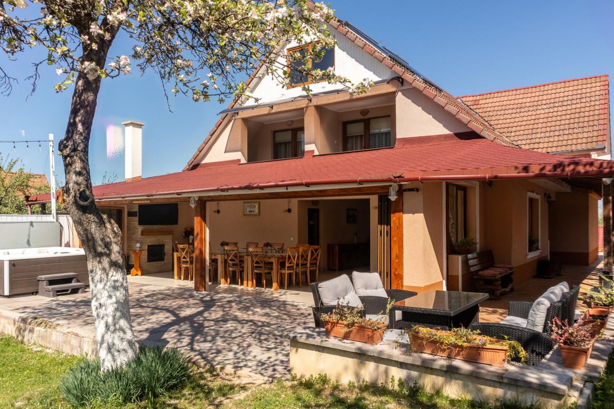 Vila Crisalia Sibiel -Sibiu (Adults Only) 호텔 외부 사진