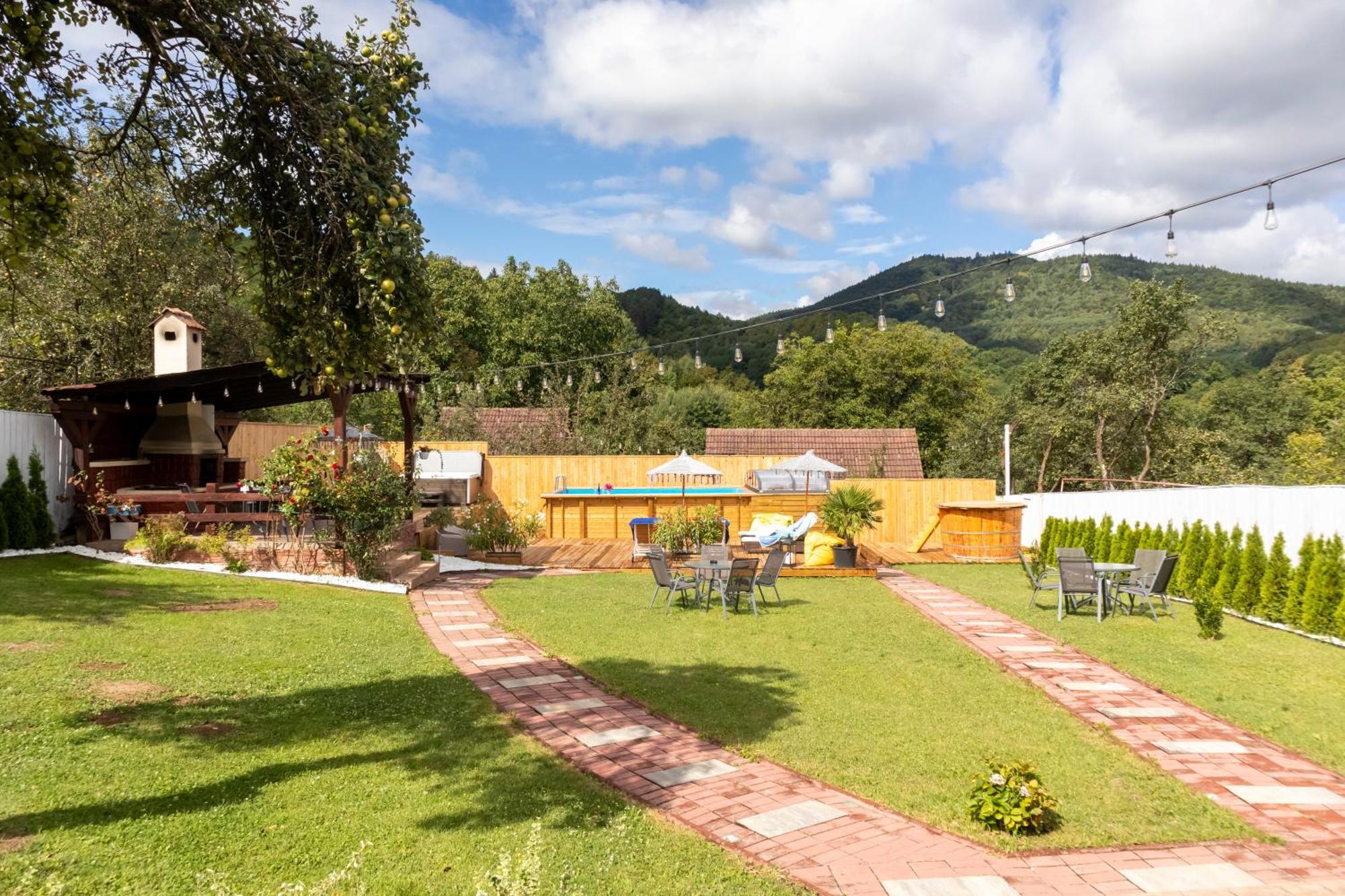Vila Crisalia Sibiel -Sibiu (Adults Only) 호텔 외부 사진